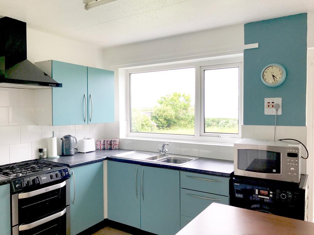 Ednyfed South Stack Road Villa Holyhead Bagian luar foto