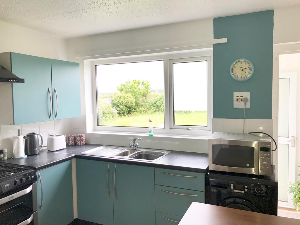 Ednyfed South Stack Road Villa Holyhead Bagian luar foto