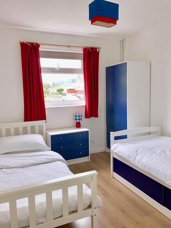 Ednyfed South Stack Road Villa Holyhead Bagian luar foto